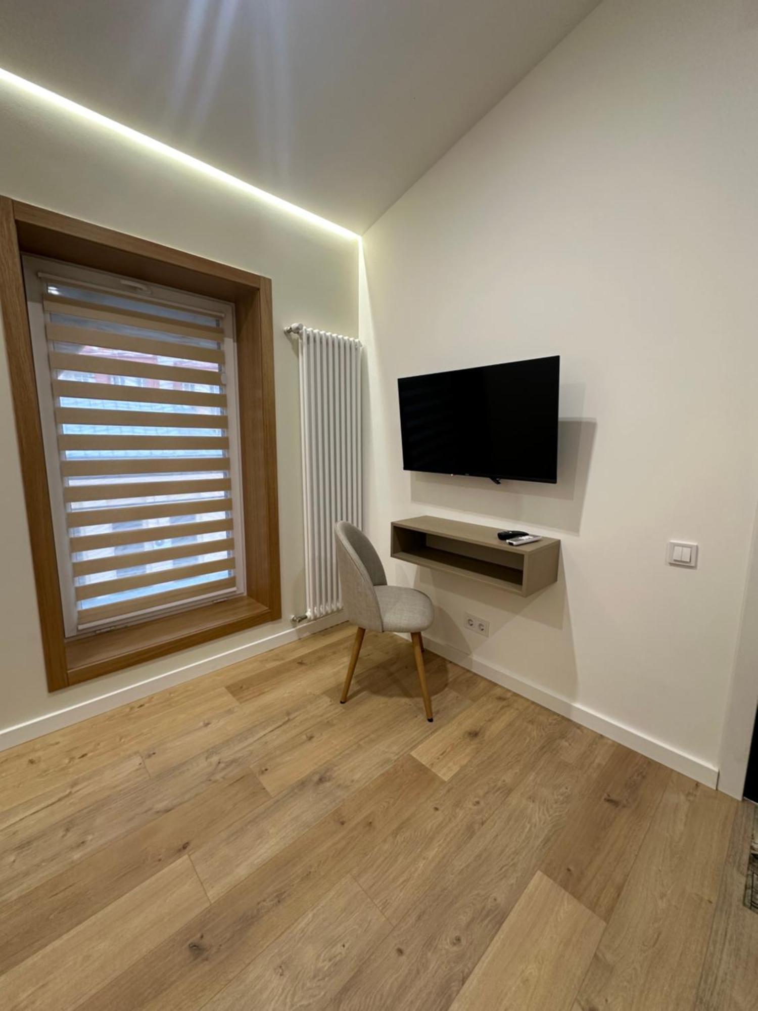 Apartment Suite Mukachevo Kültér fotó